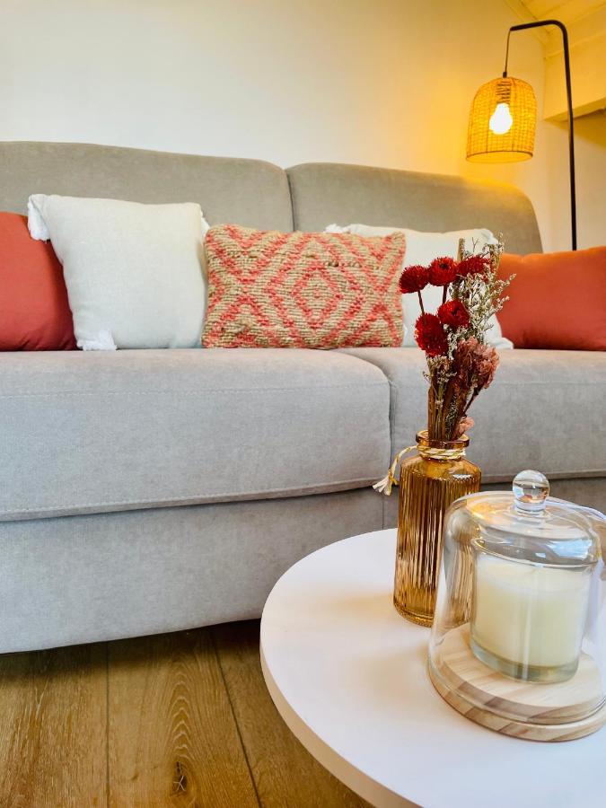 Charmant Appartement Idealement Situe แซ็งต์-ลารีย์-ซูว์ลอง ภายนอก รูปภาพ
